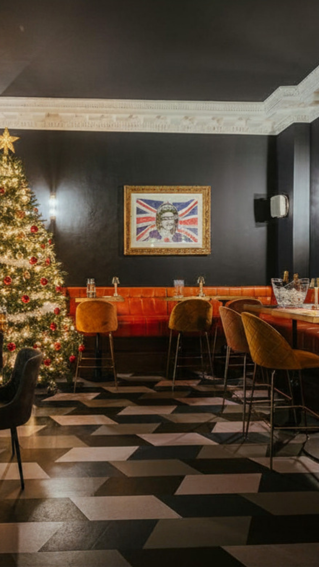 Mezzanine hire at Amazing Grace London Bridge decorated for Christmas
